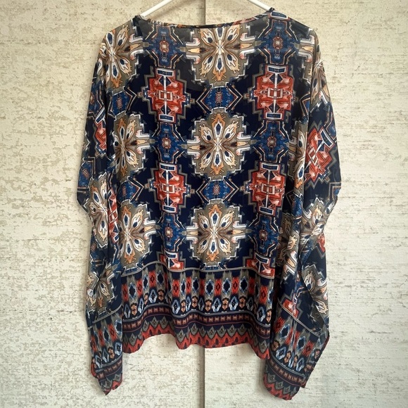 Ariat Geometric Print Women's Top - Picture 9 of 13